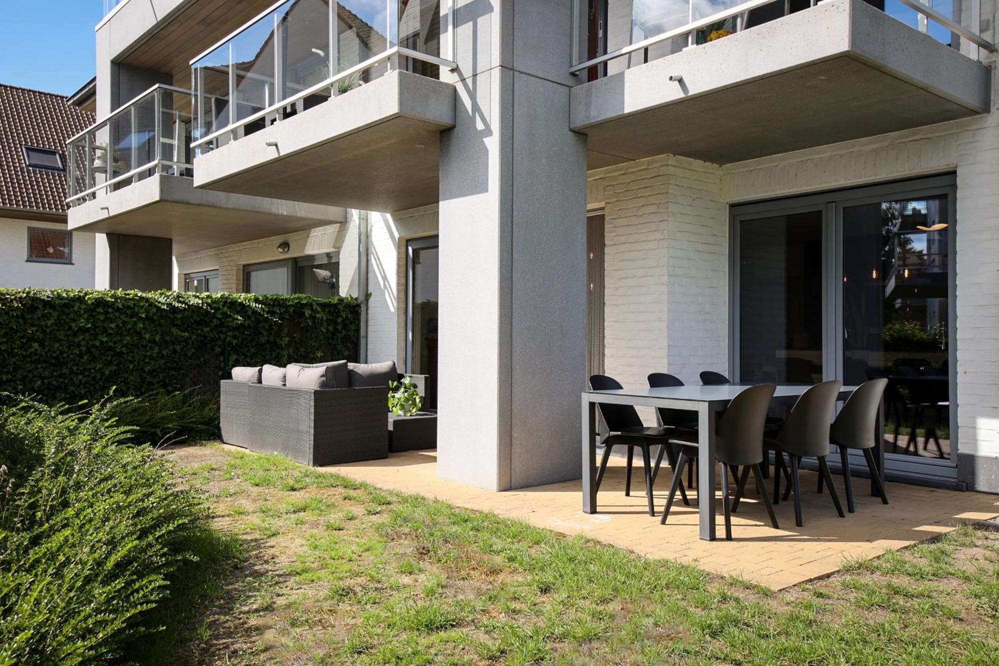 Villa Appartement Amaryllis Nieuwpoort Exterior foto
